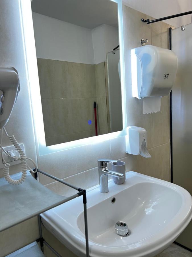Bejart Apartment 1 Tiranë Luaran gambar